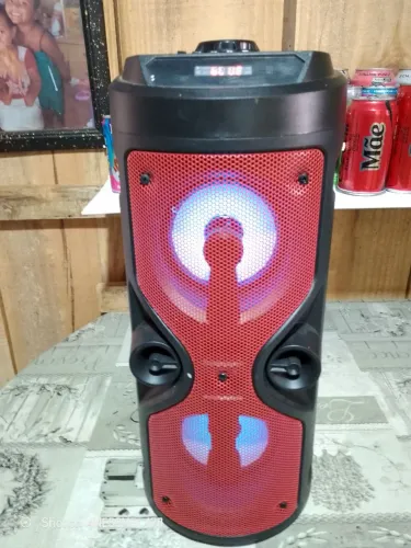 Caixa som led Bluetooth. 40cm.altura. com FM. SD. Pendrive. Microfone. Controle remoto.
