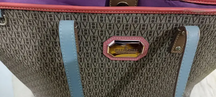 Bolsa de ombro VICTOR HUGO monograma