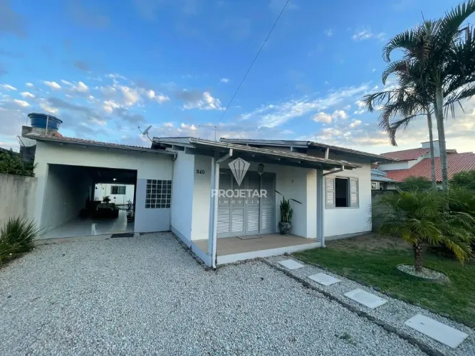 Casa à venda em Sombrio no bairro São José