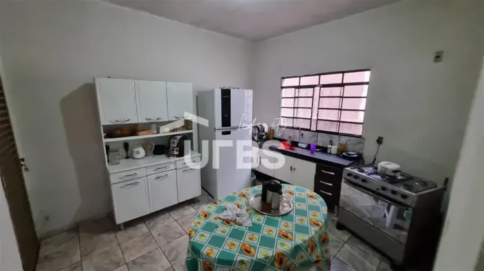 Casa com 96m² 2 quartos à venda no Jardim Botânico II