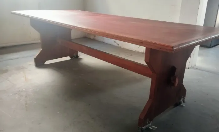 Mesa extraordinária em Mogno Maciço Legítimo - 2,50 metros | Peça de alto padrão
