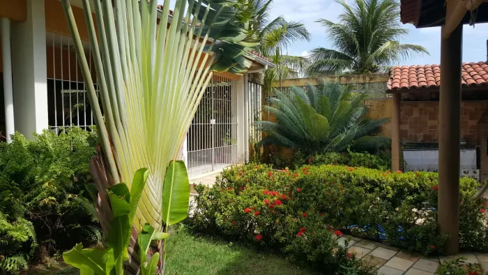 Excelente casa perto do mar