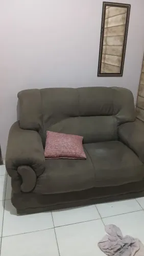 Sofá de 2 e 3 lugares