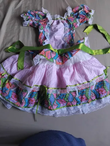 Vestido de São João 6 a 10 anos 