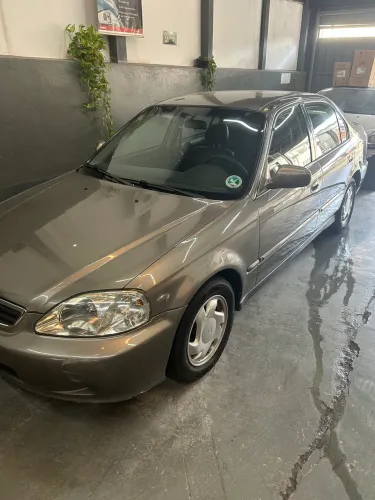 Honda Civic Sedan EX 1.6 16V Aut. 4P (nacion.) 2000