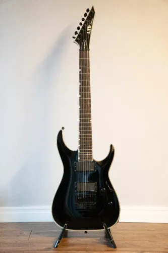 Guitarra 7 Cordas LTD ESP MH1007ET Evertune - TROCO
