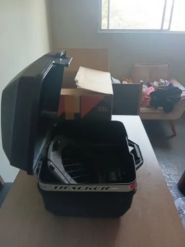 Vendo bauleto 35 litros novo nunca usado