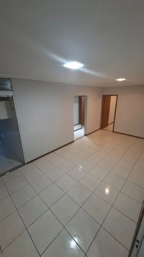 Apartamento centro de palhoça, 3 quartos com 1 vaga de garagem coberta.