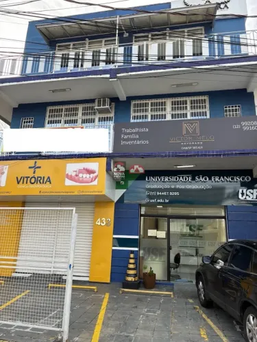 SALA COMERCIAL PARA LOCAÇÃO COM LOCALIZAÇÃO PRIVILEGIADA NO CENTRO DE SÃO JOSÉ DOS CAMPOS