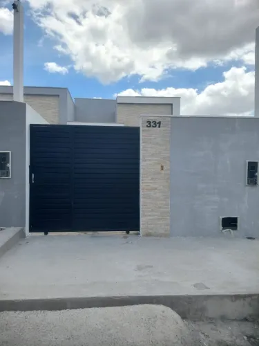Imóvel novo 2/4 C/Suíte Bairro Conceição 