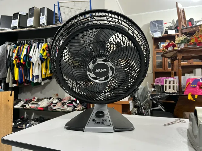Ventilador de Mesa Arno Silence Force