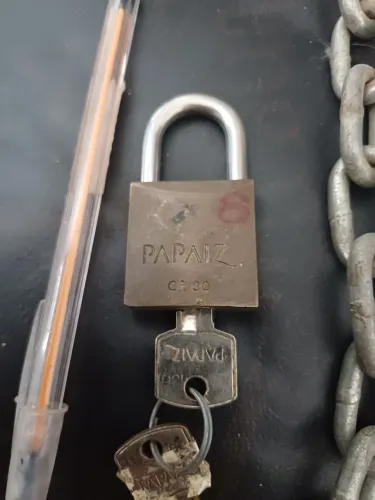 Cadeado papai com corrente Guaratingueta 
