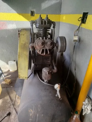 compressor de ar PEG NAPR 40 PRECISADO DE REPARO