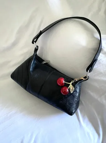 Bolsa em couro vintage, anos 2000