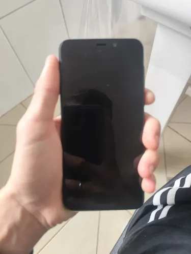 Vendo celular Motorola moto one 64 gb