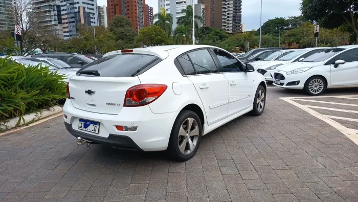 Chevrolet Cruze HB Sport LT 1.8 16V Flexp. 5P AUT 2014