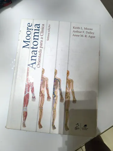 Livro Anatomia humana orientada para clínica - Moore