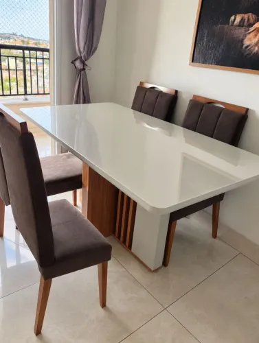 Mesa de Jantar