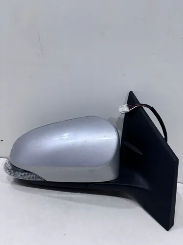 Retrovisor Toyota corolla 2015 A 2019 lado direito original 