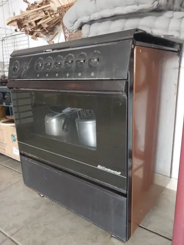 Fogão Continental 6 bocas com forno 