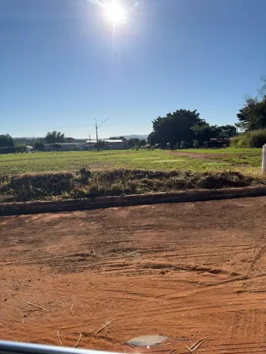 2 Quartos LOTE 202mts PERFEITO