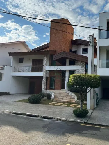 Casa com 4 suítes a venda, 320 m² por R$ 1.500.000