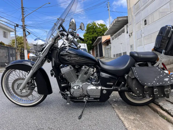 Honda Shadow 750