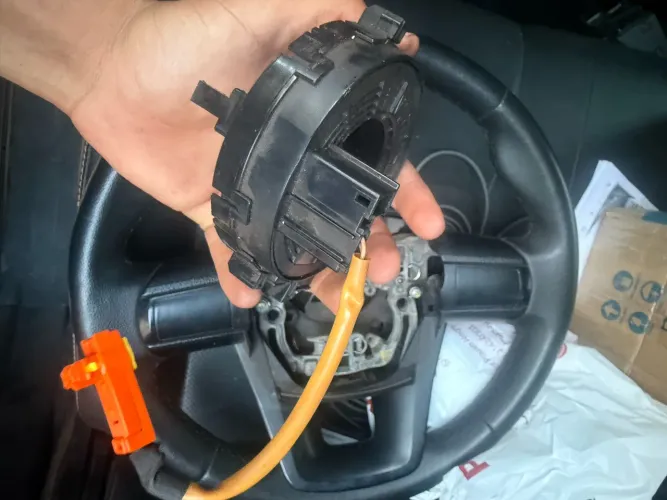 Cinta air bag Hilux