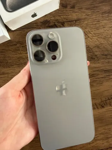 iPhone 15 pro Max 256gb