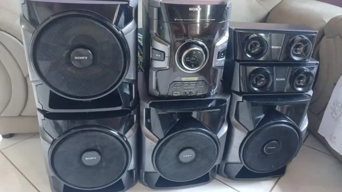 ? VENDO MINI SYSTEM SONY MHC-GPX8