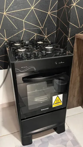 Fogão Neo Glass Suggar 4 Bocas com Forno 220v