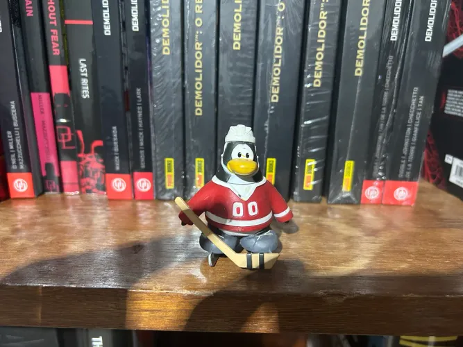 Club Penguin Jogador de Hóquei Vermelho