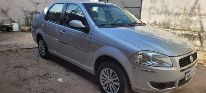 Fiat Siena EL 1.0 MPI Fire Flex 8V 4P 2011