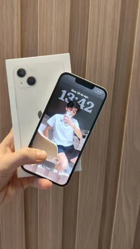 iPhone 13 128gb novo