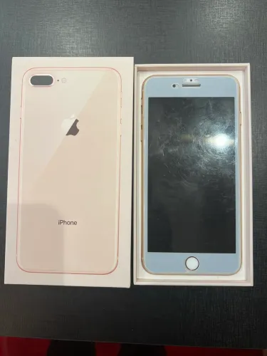 iPhone 8 Plus 128GB Gold 73% funcionando perfeitamente