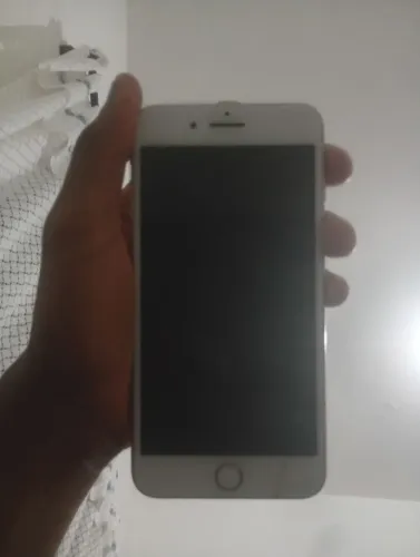 iPhone 7 Plus 64GB com Defeito - Wi-Fi e iCloud