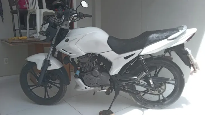 Vendo DAFRA RIVA ANO 2015 motor