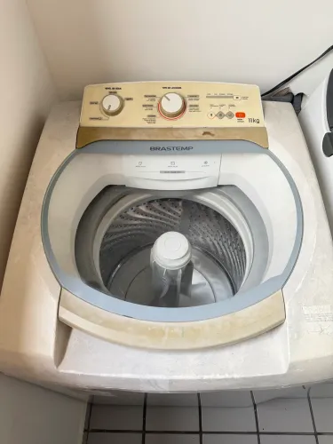 Vende-se máquina de lavar roupas 11kg