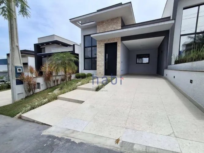 Casa com 3 dormitórios para alugar, 110 m² por R$ 4.790,00/mês - Residencial Villagio Ipan