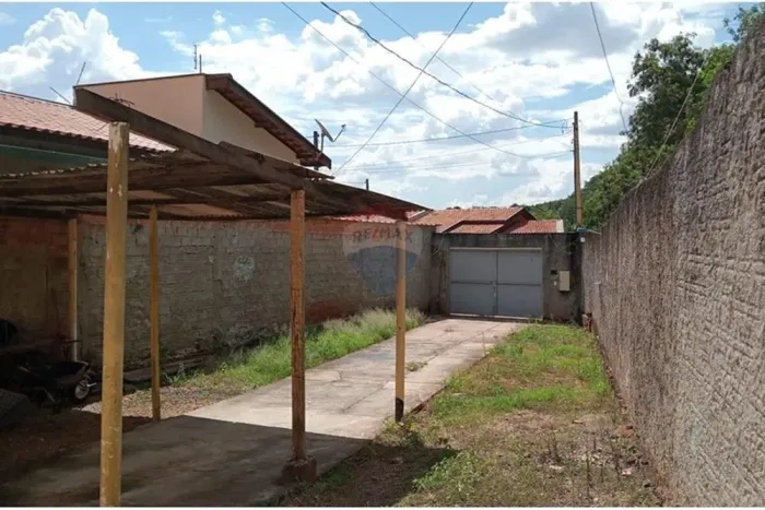 Charmosa Casa c/ 2 Quartos em Itapira, SP