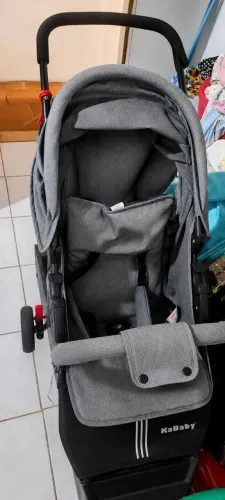 Carrinho de bebê EasyGo da KaBaby