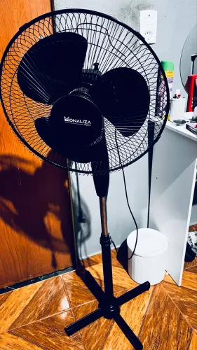 Ventilador de Coluna Monaliza 40cm - Preto - Funcionando Perfeitamente