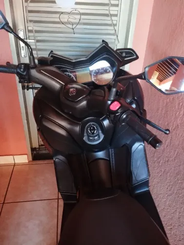 Moto Extra
