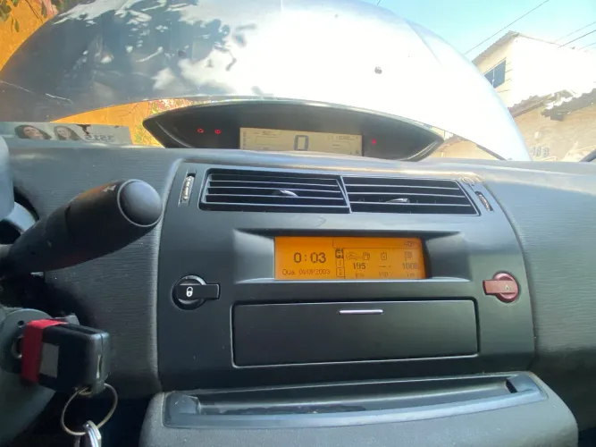 Citroen C4 Pallas GLX 2.0/ 2.0 Flex Aut. 2008