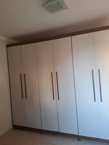 Guarda roupa casal