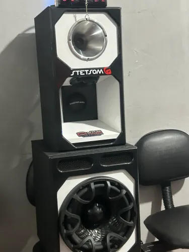 Som automotivo