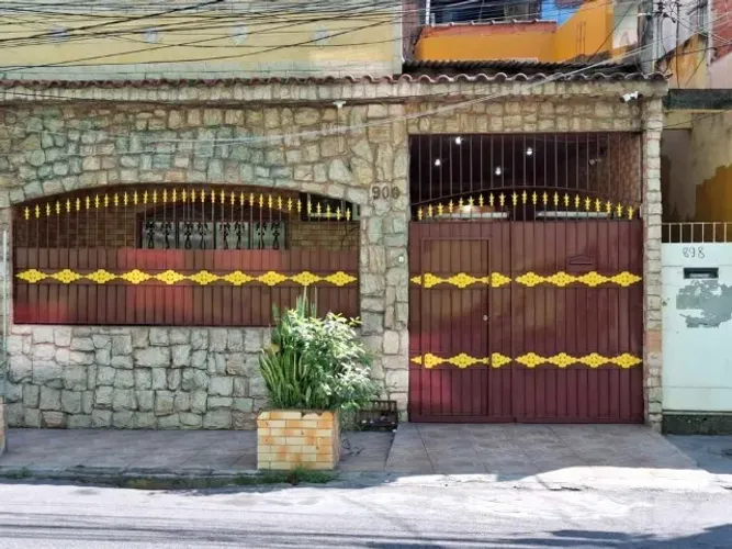 Casa em Nilópolis com 3 Quartos à venda