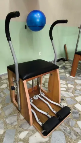 CHAIR + LADDER BARREL ARKTUS CLASSIC EM MADEIRA - SEMINOVOS