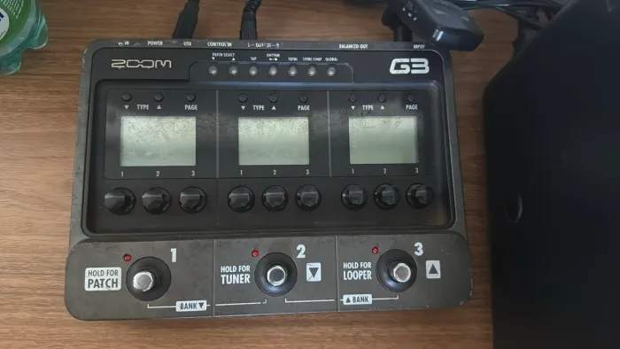 Pedaleira de guitarra Zoom G3 Multi-efeitos
