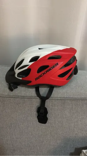 Capacete bike com sinalizador